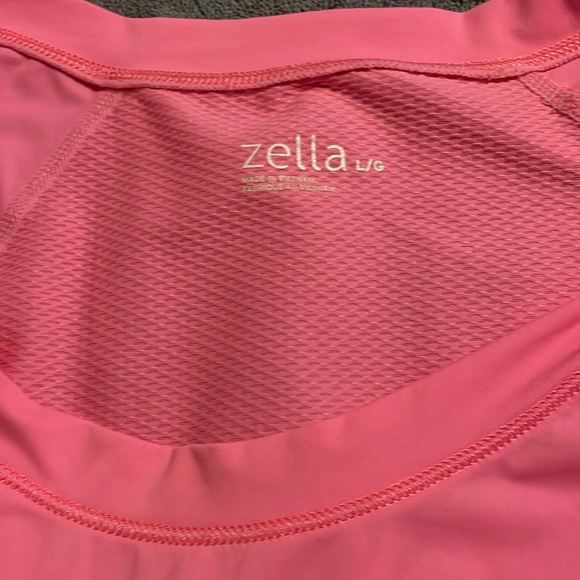 Set of TWO Zella Women’s lightweight mesh short sleeve tops. Pink, Neon Yellow L - Picture 8 of 13